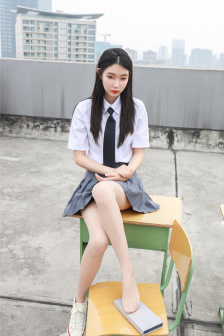 漂亮的保姆5在线观看